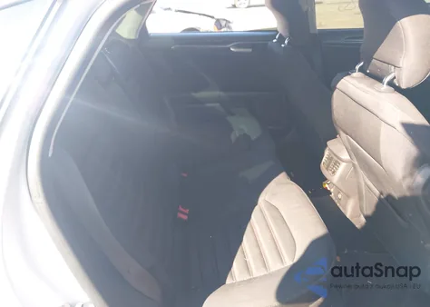 2014 Ford Fusion Se z USA, uszkodzony, nr VIN 3FA6P0HD1ER199165